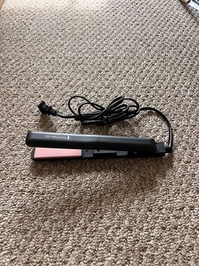 Remington Black Straightener with Pink Ceramic Plates, Rapid Heat
